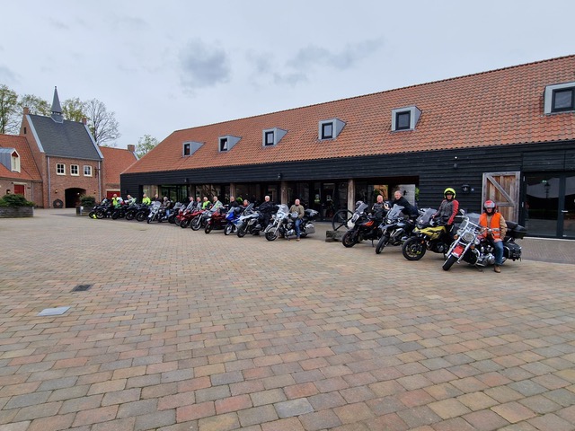 WhatsApp Image 2024-04-27 at 21.27.23.jpeg