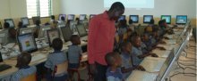 Verantwoording over onze zending schoolmeubels en computers voor de Jubilee School in Nandom, Ghana
