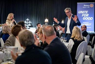 Afbeelding met kleding, person, persoon, overdekt

Door AI gegenereerde inhoud is mogelijk onjuist.