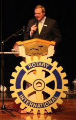 Dagvoorzitter Rotarian Pieter van der Bijl