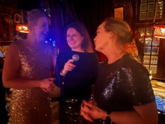 Nicole Lesterhuis (midden) presenteert zich als de volgende inkomend voorzitter