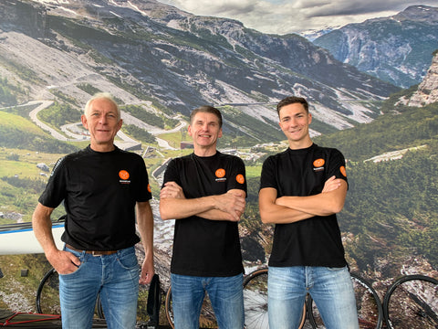 Team BIKEBEAR Ton Schoeman, Nico van Hal en Mike Schoeman