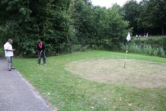 Op ieder hole 2 marshalls voor begeleiding