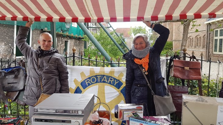 Rotary op de vrijmarkt!