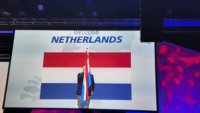 Presentatie van de Nederlandse vlag