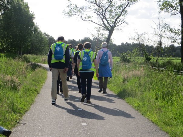 G:\Website Rotary\3- Nieuws\Archief 2014-2015\Wandelen voor Water\20150603 IMG_2907.JPG