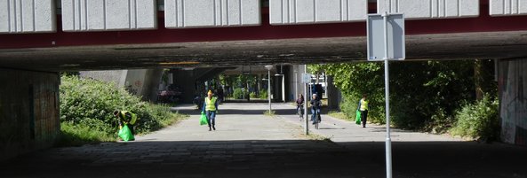 Afbeelding met buiten, gebouw, trottoir, straat

Automatisch gegenereerde beschrijving