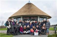 http://static-webregio.nl/content/images/medium/rotarychequevoortheehuisnieuwepolderhoeve_1breezand.jpg