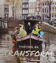 Afbeelding met water, gebouw, buiten, boot

Beschrijving is gegenereerd met zeer hoge betrouwbaarheid