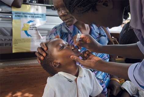 Afbeelding met persoon, Menselijk gezicht, kleding, scène

Door AI gegenereerde inhoud is mogelijk onjuist.