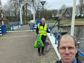 Afbeelding met buiten, lucht, boom, grond

Automatisch gegenereerde beschrijving