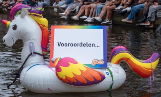 Afbeelding met paard, buitenshuis, water, persoon

Door AI gegenereerde inhoud is mogelijk onjuist.