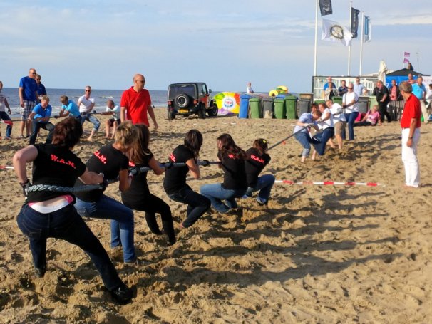 hakken in het zand 8.jpg