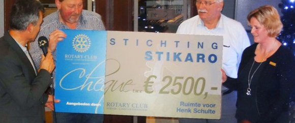 Cheque voor Stikaro