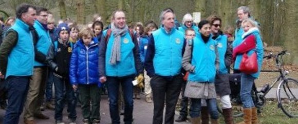 Het was enig om te wandelen met de schoolkinderen.