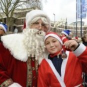 http://schiedam.rotarysantarun.nl/wp-content/uploads/sites/49/2014/09/Santa-Run-Schiedam-20-12-2014-84-150x150.jpg